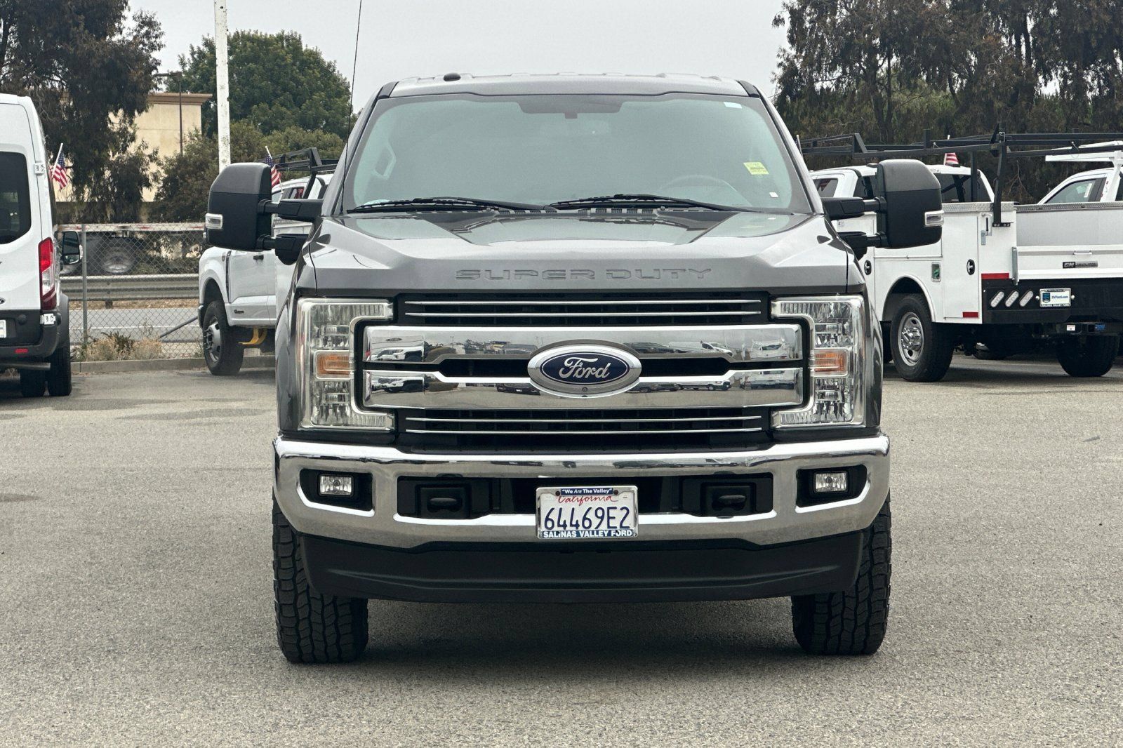 Used 2017 Ford F250 Lariat w/ Lariat Value Package AWD/4WD image 9