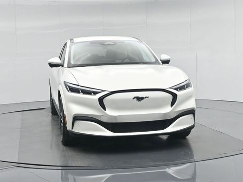 Used 2025 Ford Mustang Mach-E Premium w/ Interior Protection Package image 58