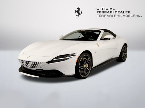Certified 2026 Ferrari Roma Spider RWD image 4