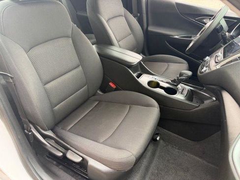 Used 2025 Chevrolet Malibu LT image 15