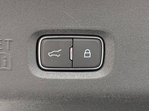 Certified 2025 Ford Expedition Max Active image 16