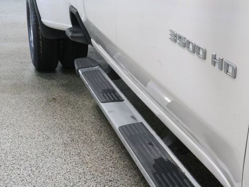 Used 2022 Chevrolet Silverado 3500 High Country AWD/4WD image 32