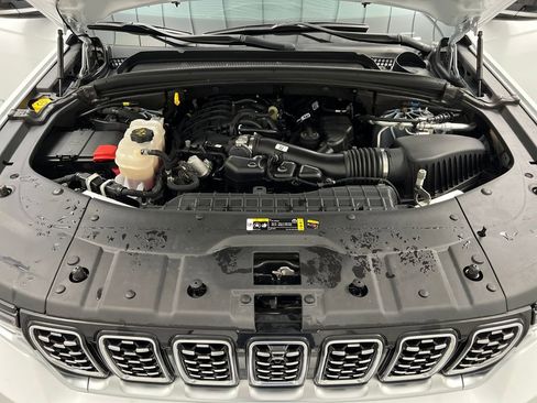 Used 2025 Jeep Grand Cherokee Summit image 72