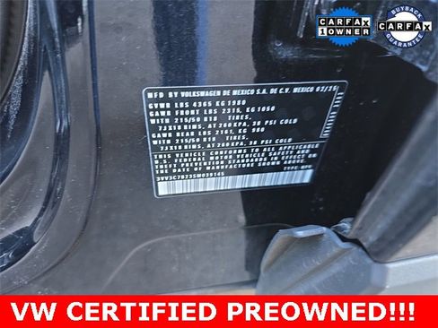 Used 2025 Volkswagen Taos SE image 30