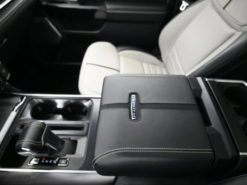 Used 2024 Ford F150 Lightning Platinum image 19