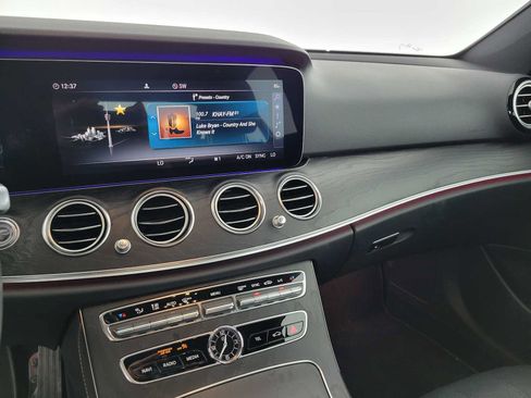 Used 2020 Mercedes-Benz E 450 4MATIC Sedan image 23