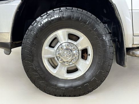 Used 2012 RAM 2500 Laramie w/ Cold Weather Group image 23