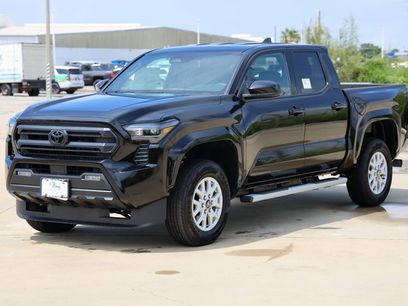 New 2025 Toyota Tacoma SR5
