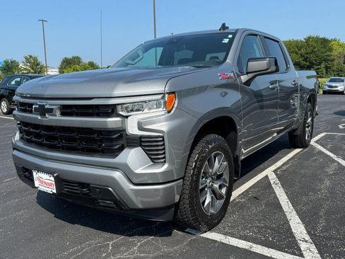 Used 2026 Chevrolet Silverado 1500 RST w/ Z71 Off-Road Package AWD/4WD image 8