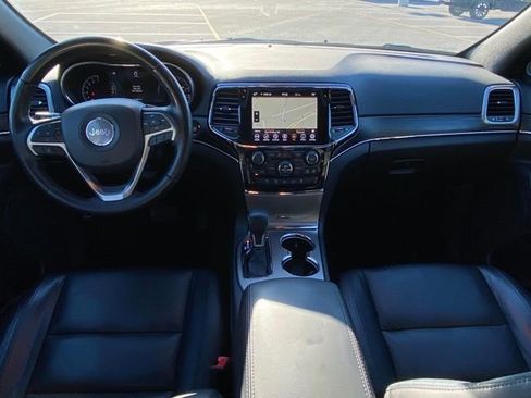 Used 2021 Jeep Grand Cherokee Limited image 27