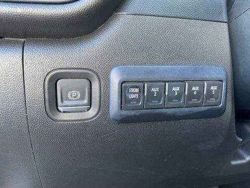 Used 2022 Chevrolet Silverado 2500 W/T w/ WT Fleet Convenience Package image 18