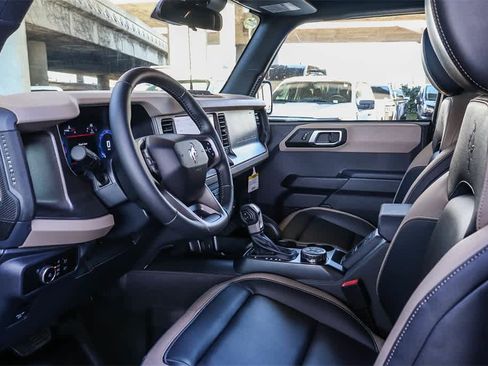 New 2025 Ford Bronco Big Bend w/ Black Diamond Package image 18