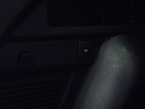 Used 2022 Ford Escape SEL image 11