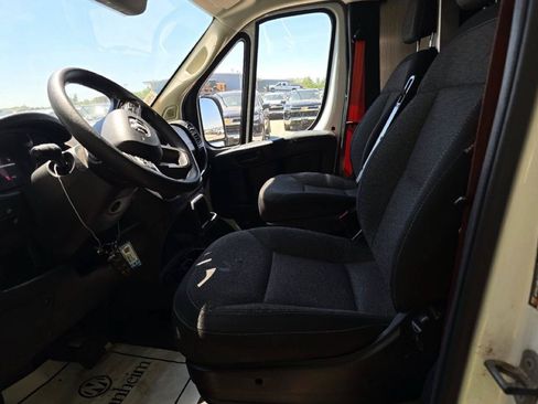 Used 2023 RAM ProMaster 3500 w/ Driver Convenience Group FWD image 6