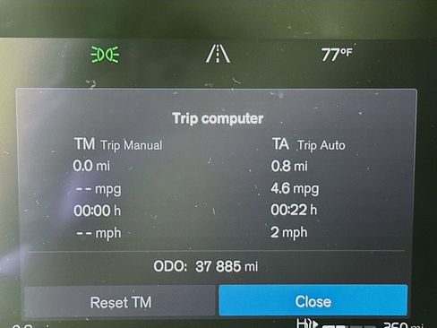 Used 2022 Volvo XC60 B5 Momentum image 19