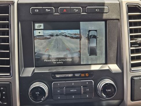 Used 2019 Ford F250 King Ranch w/ King Ranch Ultimate Package AWD/4WD image 16