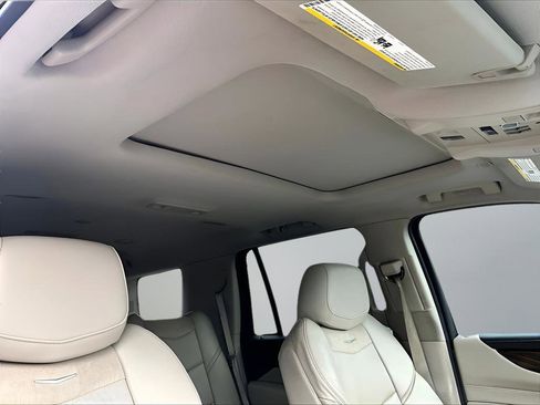 Certified 2020 Cadillac Escalade Luxury image 20