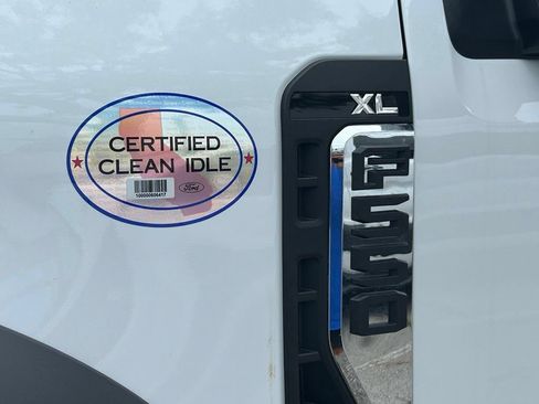 New 2026 Ford F550 4x4 SuperCab Super Duty image 16