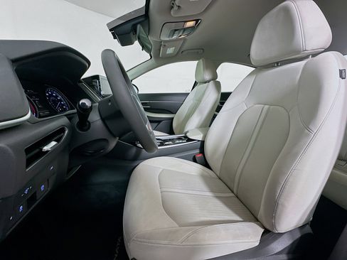 Used 2023 Hyundai Sonata SEL w/ Cargo Package image 13