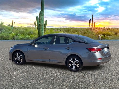 Used 2023 Nissan Sentra SV image 4