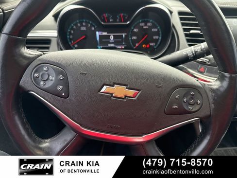 Used 2017 Chevrolet Impala Premier FWD image 27