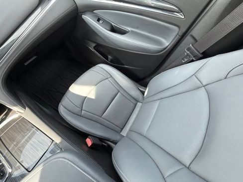 Used 2023 Buick Enclave Essence w/ LPO, Floor Liner Package FWD image 6