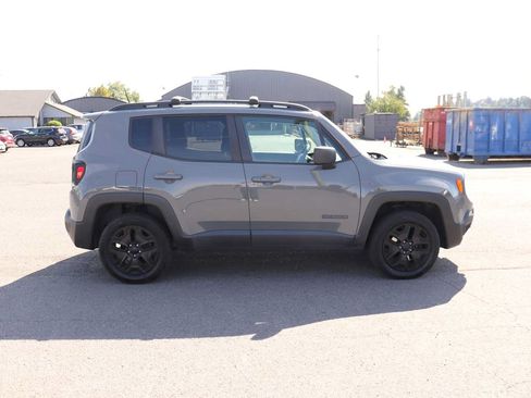 Used 2020 Jeep Renegade Sport AWD/4WD image 4