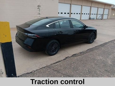 New 2026 Nissan Sentra SV w/ SV Convenience Package image 4