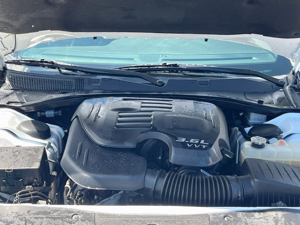 Used 2023 Dodge Charger SXT RWD image 28