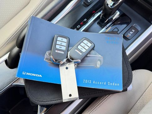 Used 2013 Honda Accord EX-L image 54