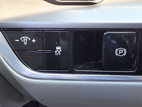 Used 2023 Kia Sportage EX FWD image 15