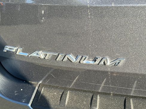 Used 2025 Ford Explorer Platinum w/ LUX Leather Package AWD/4WD image 7