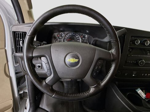 Used 2021 Chevrolet Express 3500 w/ Driver Convenience Package image 13