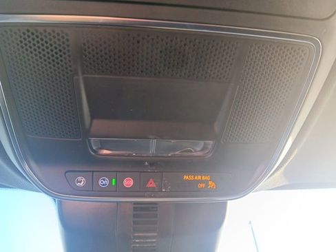 New 2026 Chevrolet Traverse RS image 15