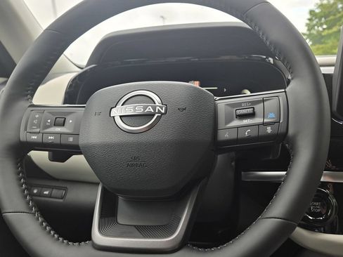 New 2026 Nissan Pathfinder SL AWD/4WD image 15