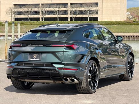 Used 2024 Lamborghini Urus S AWD/4WD image 6