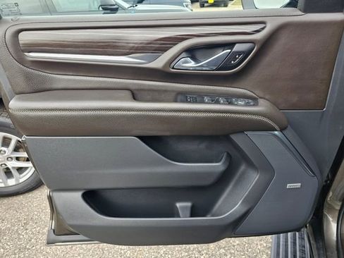 Used 2021 GMC Yukon Denali w/ Denali Ultimate Package image 21