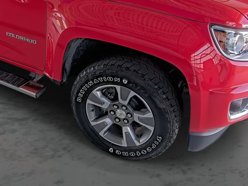 Used 2016 Chevrolet Colorado Z71 AWD/4WD image 14