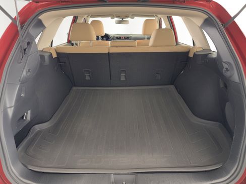 Used 2015 Subaru Outback 2.5i Limited image 13