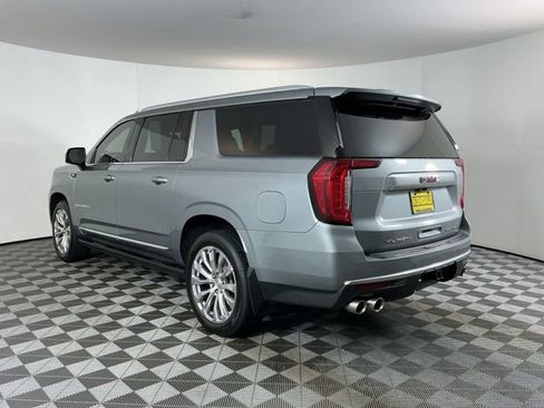 Used 2023 GMC Yukon XL Denali AWD/4WD image 6