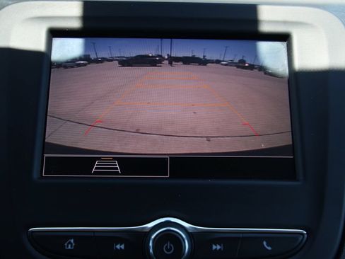 Used 2023 Chevrolet Equinox LT FWD image 13