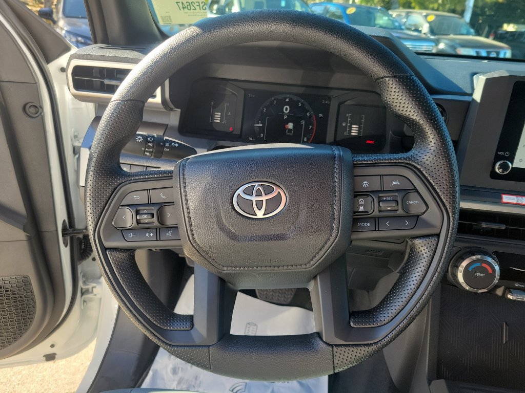 Certified 2026 Toyota Tacoma SR5 AWD/4WD image 29