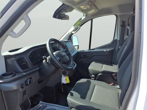 Used 2024 Ford Transit 250 Low Roof w/ Exterior Upgrade Package RWD image 10