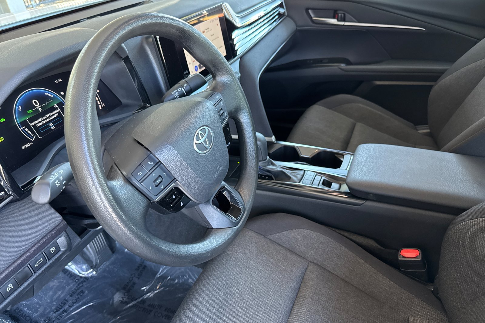 Certified 2025 Toyota Camry LE FWD image 12