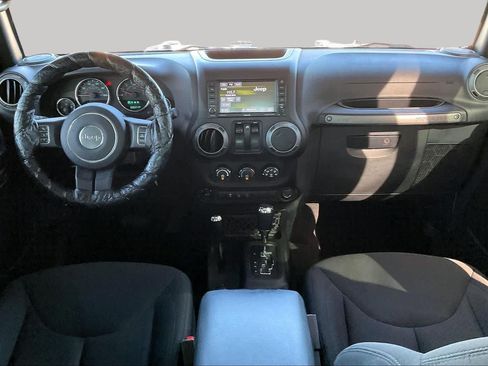 Used 2016 Jeep Wrangler Sport w/ Quick Order Package 24S AWD/4WD image 15