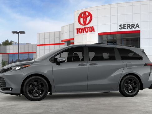 New 2026 Toyota Sienna XLE Woodland Edition AWD/4WD image 5