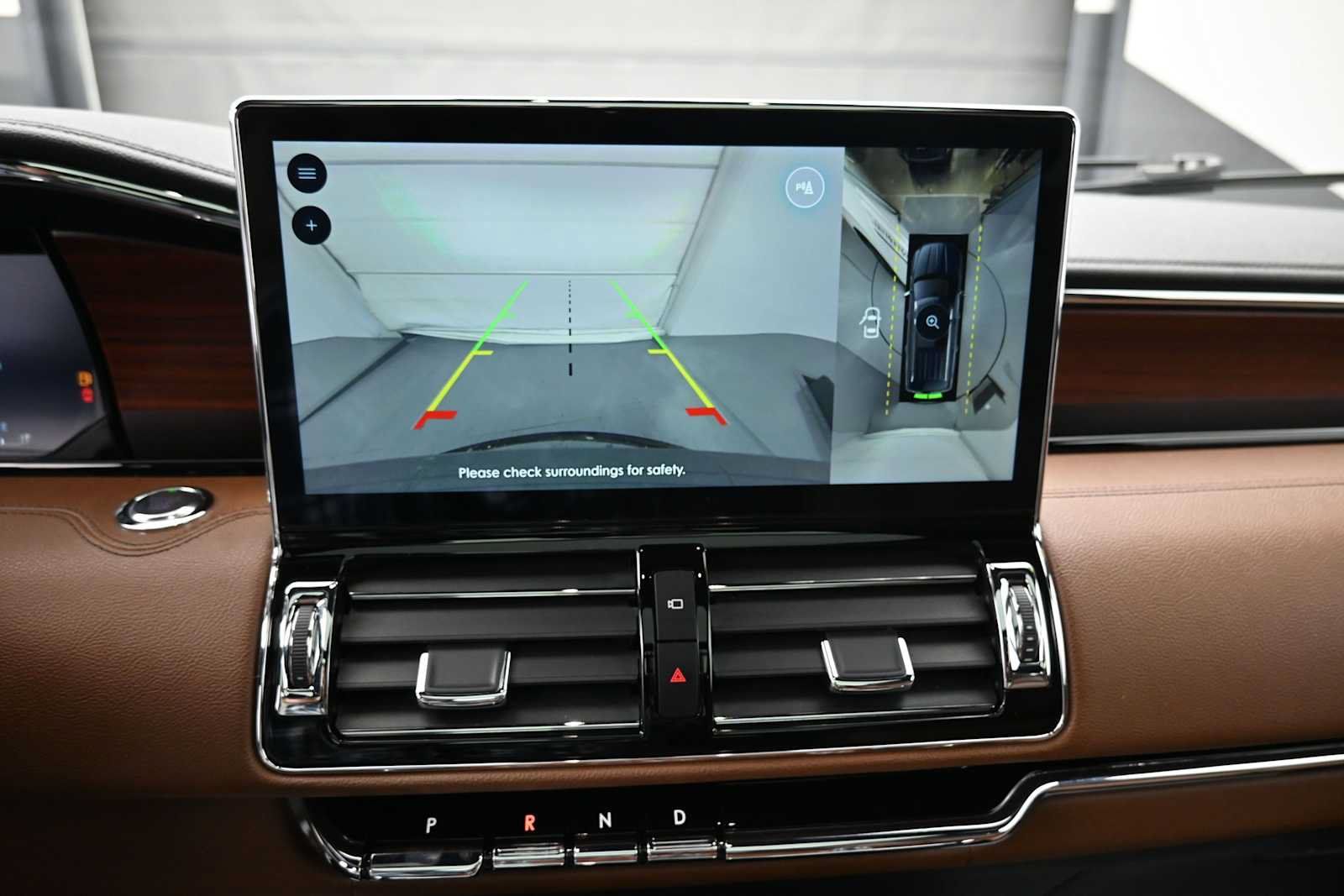 Used 2023 Lincoln Navigator Reserve AWD/4WD image 8