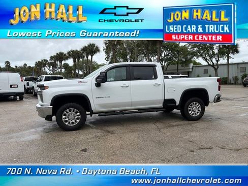 Used 2020 Chevrolet Silverado 2500 LT w/ All Star Edition image 4