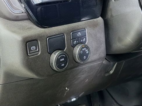 Used 2024 Chevrolet Silverado 1500 LT w/ Convenience Package II image 12