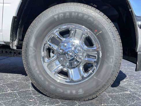 New 2026 RAM 2500 Tradesman w/ Chrome Appearance Group AWD/4WD image 37